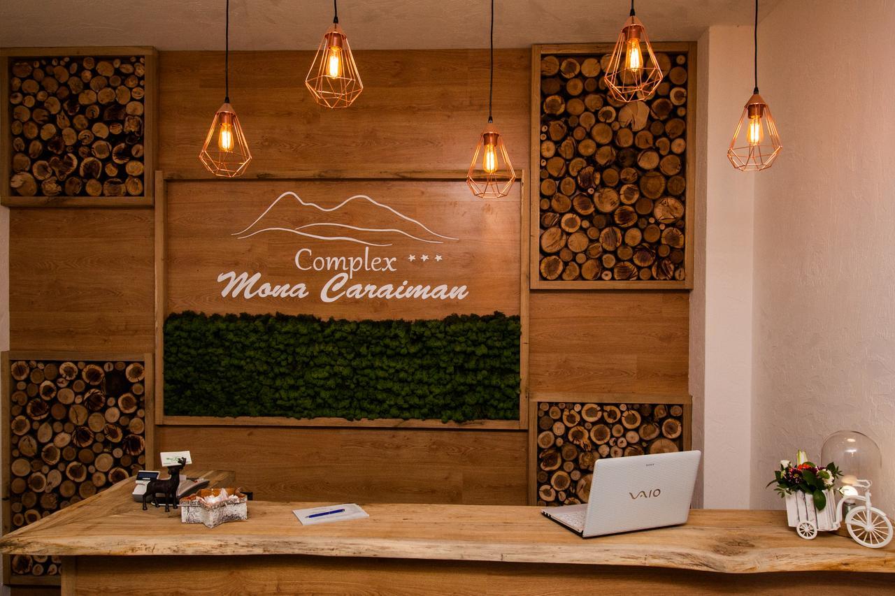 ホテル Complex Mona Caraiman Buşteni エクステリア 写真